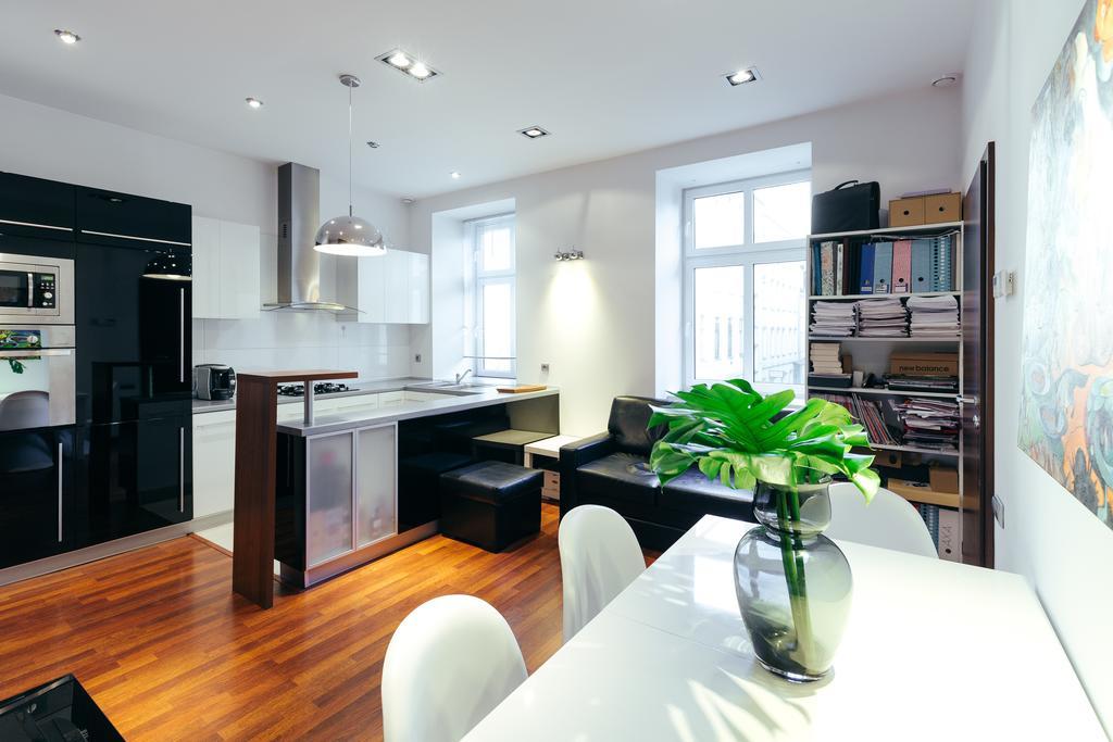 Apartment In The Strict City Centre Łódź Eksteriør bilde
